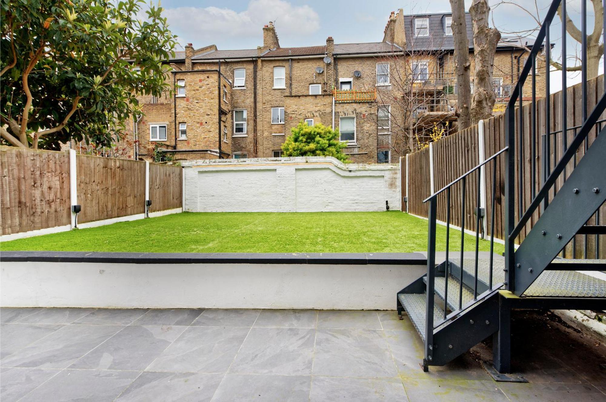 Beautiful Battersea Garden Flat By Underthedoormat * Londra